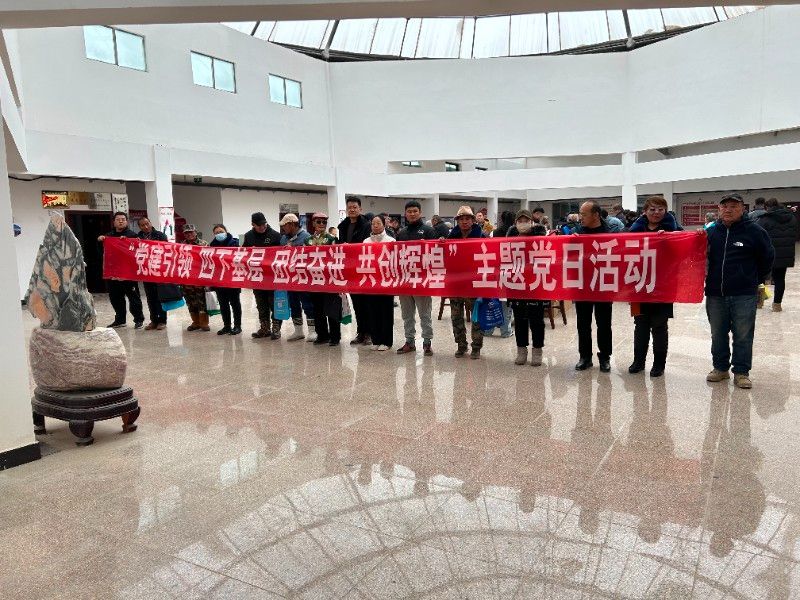 简报照片1.jpg